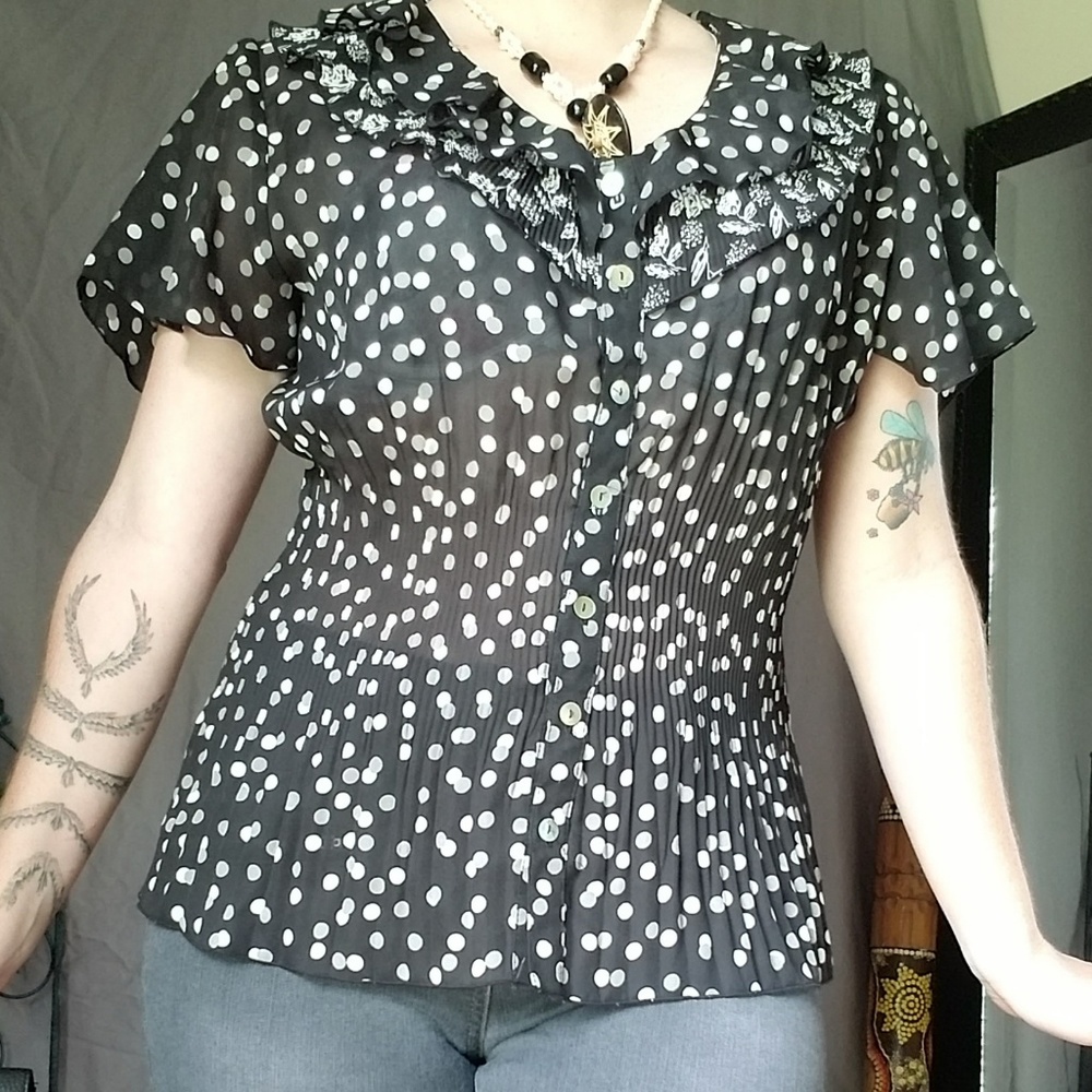 Nicola Black w/ White Polka Dots Light Button Up